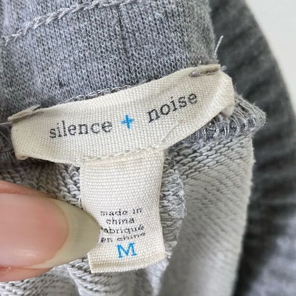 Silence + Noise Grey & Camo Print Sweatpant Joggers - Picture 4 of 5